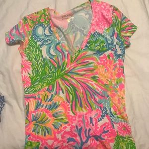 lilly pulitzer t shirt
